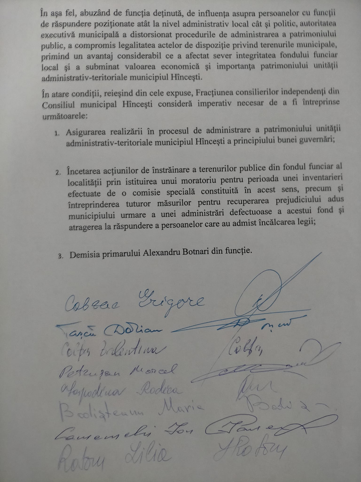 Opt consilieri din Hîncești cer demisia primarului municipiului. Botnari: „Nu ei m-au ales”