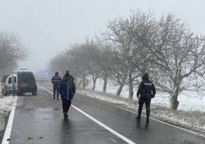 Непогода в Молдове. В Кантемирском районе женщина и двое детей попали в больницу в результате ДТП