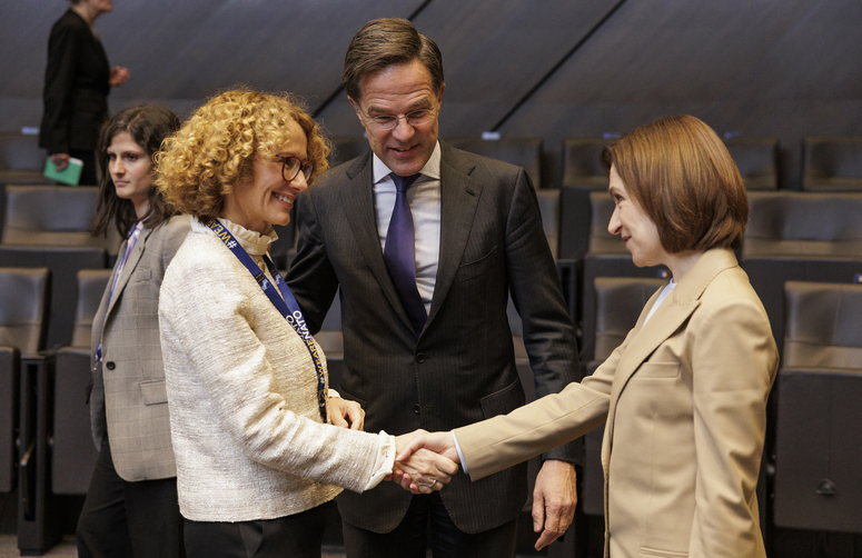 Maia Sandu și Mark Rutte, întrevedere la Bruxelles: „NATO va continua să sprijine reziliența Moldovei” (FOTO)