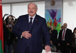 Лукашенко побеждает на выборах президента Беларуси с результатом 86,82%