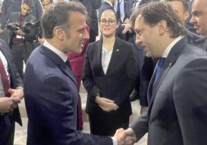 FOTO Alaiba, fotografiat cu Macron la summitul AI de la Paris: „Inteligența artificială oferă posibilități formidabile”