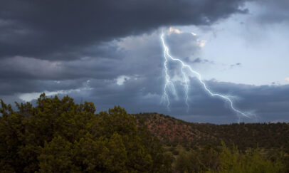 Sky_Forests_Lightning_Clouds_553199_3300x2200